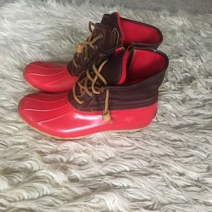 Sperry boots size 7